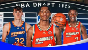 摩博会前沿科技亮相，新车型首发惊艳眼球